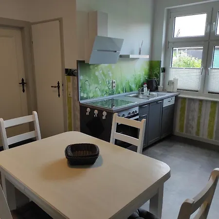 Apartment Große Ferienwohnung *