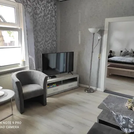 Große Ferienwohnung Apartment *