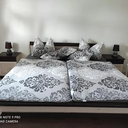 Große Ferienwohnung Apartment Legde