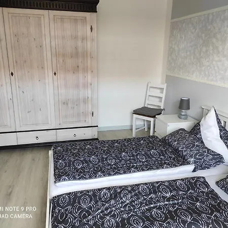 Große Ferienwohnung Apartment *